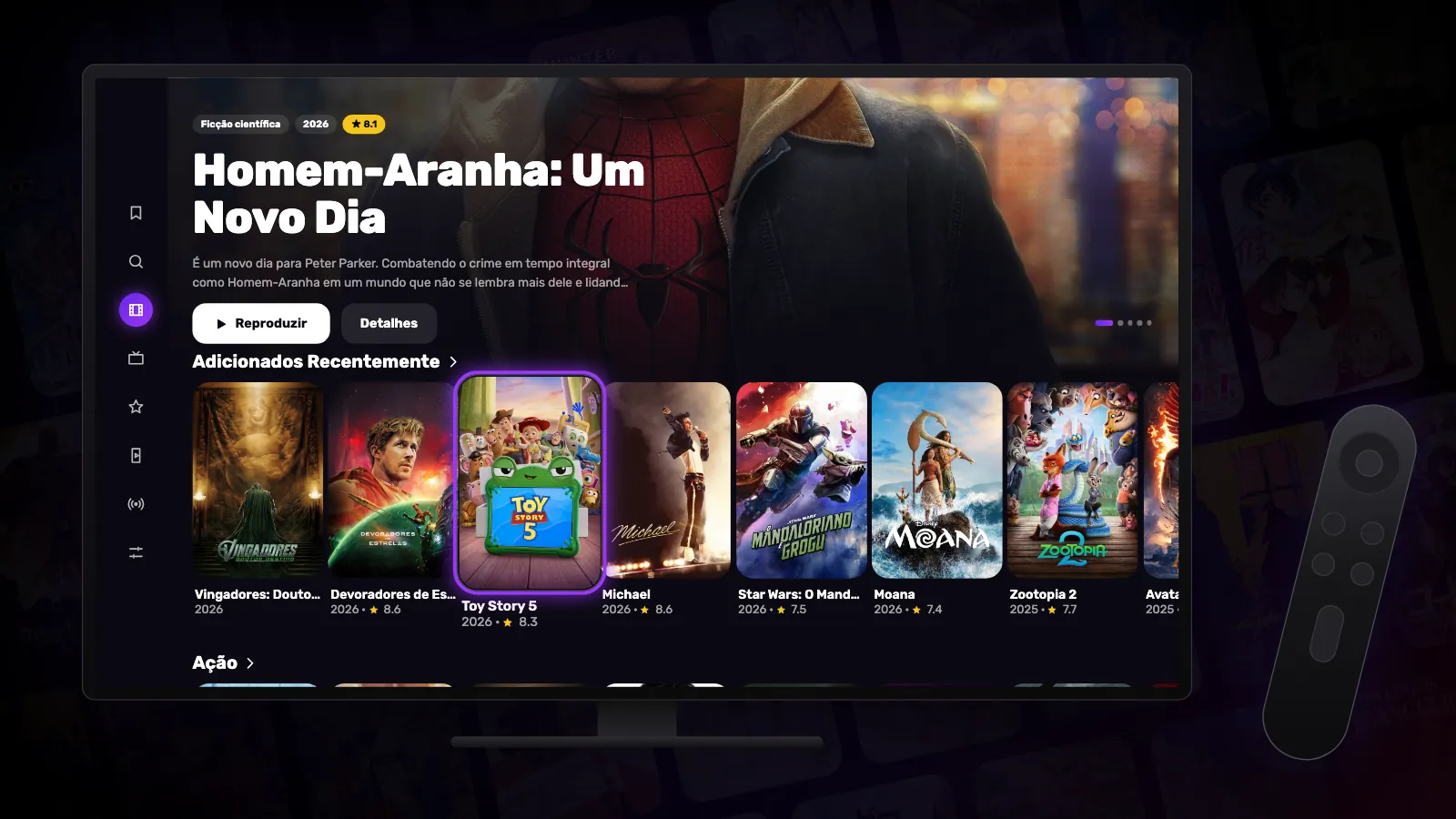 Uma TV mostrando as fileiras de filmes do Reeltu, com um controle remoto ao lado.